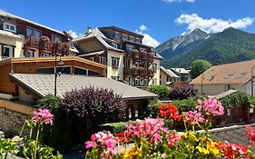 Logis Hôtel Les Autanes&Spa